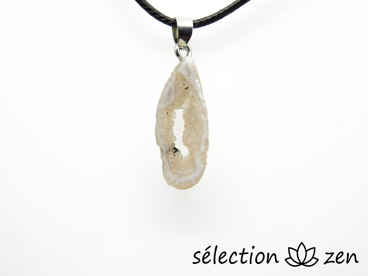 Pendentif druse agate blanche AB01