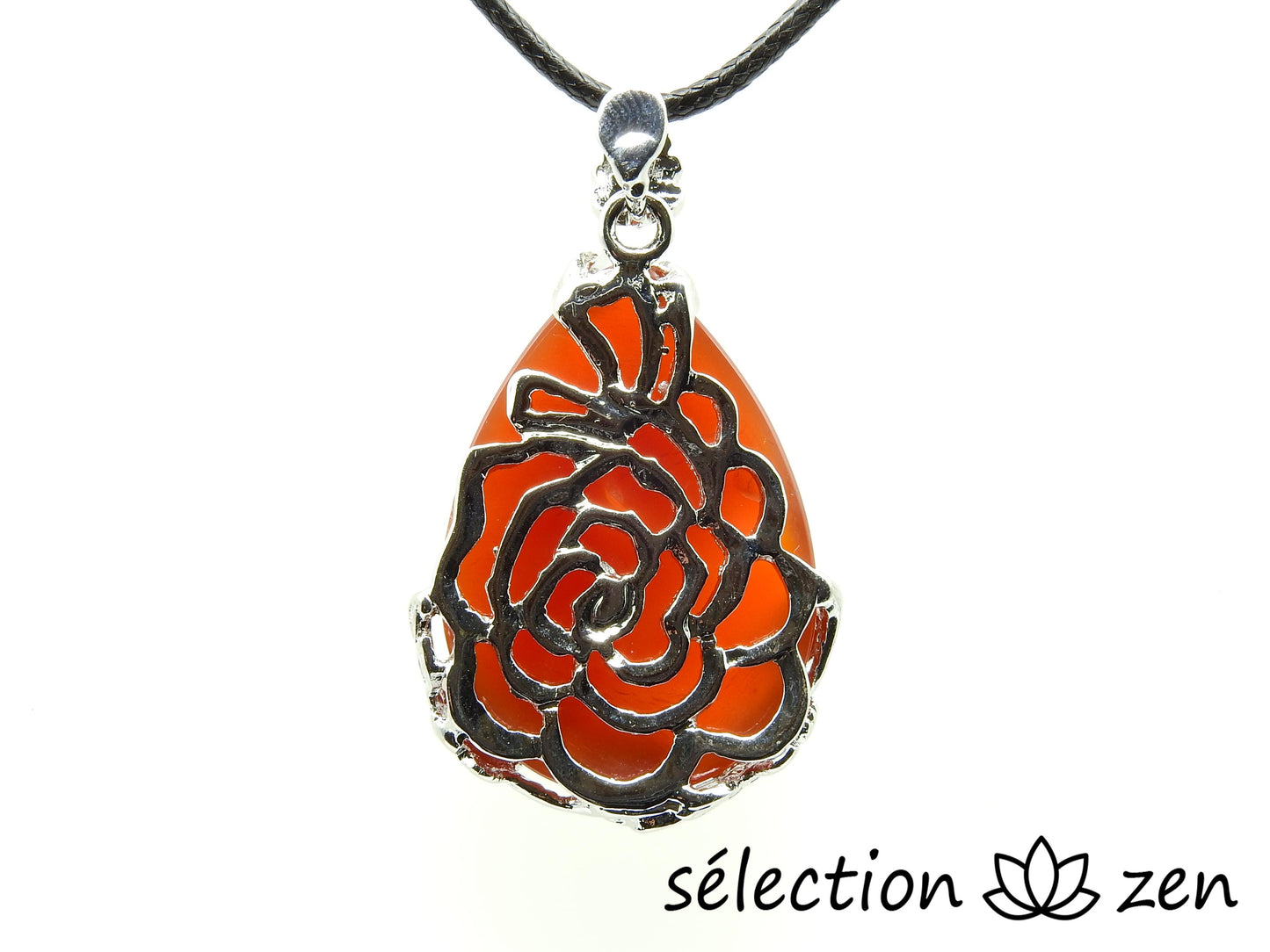 selection zen pendentif goutte fleurs cornaline